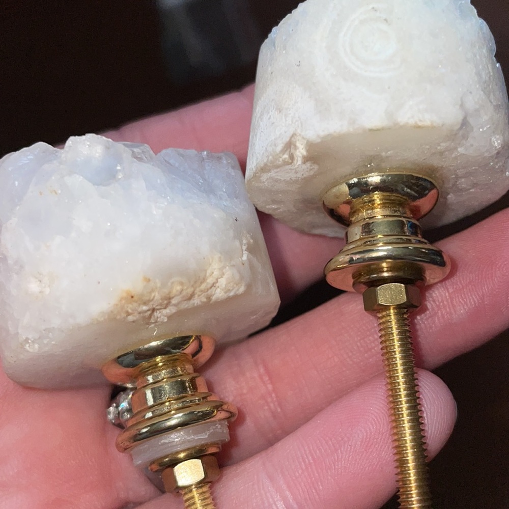 Dresser knobs and handles - Picture 3 of 3